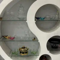 بوفه گرد سفید