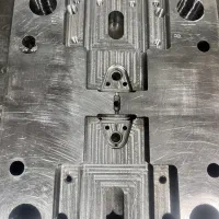 خدمات فرز cnc فرز منوال اسپارک