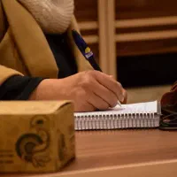 وکیل پایه یک دادگستری،