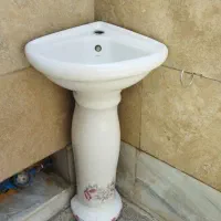 روشویی کونجی سه گوش