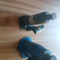 جک سوار یکی بزرگه ۵ تن و کوچکه ۲ تن