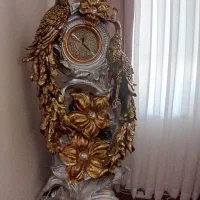ساعت ایستاده طاووسی