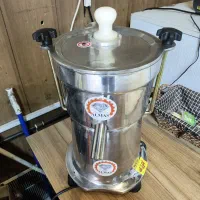 آبمیوه گیری صنعتی