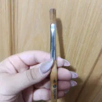 قلم کاشت ناخن و میز