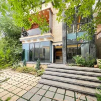 ویلانما مدرن/220متری/لوکیشن بکر جنگلی