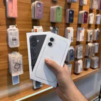 ایفون ۱۶ نرمال با حافظه ۱۲۸ گیگ اکبند