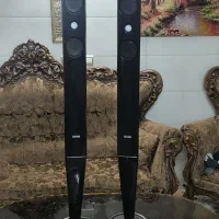 یک جفت باند تیوتری واسه ساب ایستاده