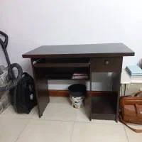 میز  تحریر کامپیوتر