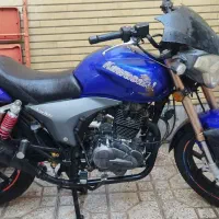 موتور‌RKV200مدل‌91رنگ‌آبی‌کاربنی