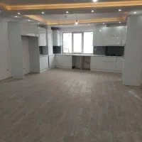 ۱۷۵متری سه خوابه دوپارکینگ در سندکلید نخورده معلم