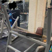 دستگاه ورزشی،دستگاه بالا سینه ،دستگاه اچ