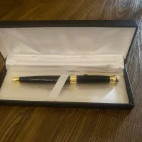 یک عدد روان نویس به فروش میرسد