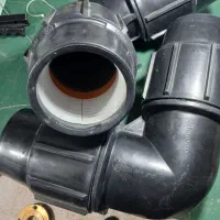 زانو ۹۰ درجه پلی اتیلن ۱۱۰ در ۱۱۰ کاوه گستر