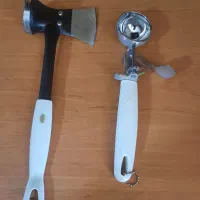 بیفتک کوب و اسکوپ بستنی