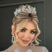 مدل میکاپ و شینیون هستم