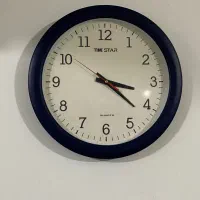 ساعت دیواری