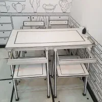 میز و صندلی