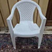 صندلی پلاستیکی