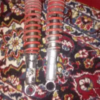 یه جفت کمک موتور . وسنگ اتشی