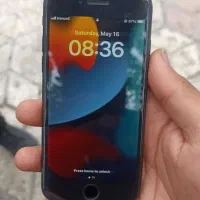 ایفون se 2020 128 gig