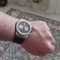 ساعت هابلوت سه موتور فعال