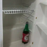 یخجال کوچک ۵فوت مایدیا