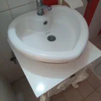 روشویی قلب با کابینت