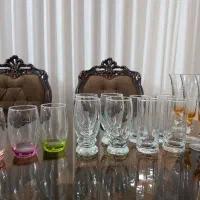 تعدادی لیوان ۴ تایی و ۳ تایی جهت کسری