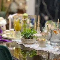 میز غذا خوری بسیار شیک  ۶نفری.