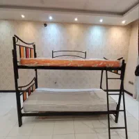 تخت دو طبقه فلزی