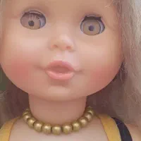 عروسک قدیمی