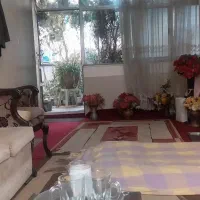 هم‌خونه‌خانم‌موجه