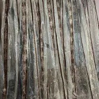 دو عدد پرده با جنس شیشه ای