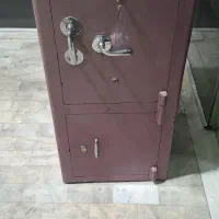 گاوصندق بزرگ