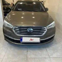 لیفان ۸۲۰ مدل ۹۶موتور۲۴۰۰رنگ خاص عروسک