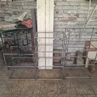 قفسه چوبی و فلزی