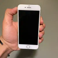 آیفون 8