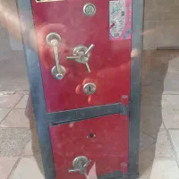 گاوصندوق دوطبقه