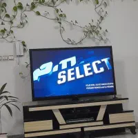 زیر تلویزیونی سالم در حدنو بدون خط خش