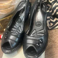 صندل نو مناسب سایز۳۹