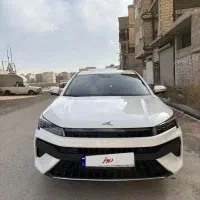 کی ام سی j7/معاوضه با ۲۰۷ یا دنا پلاس