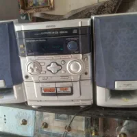 ۴ عدد رادیو ضبط. آیوا و سونی.
