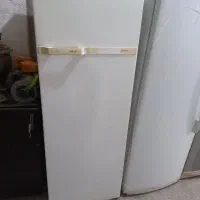 یخچال آزمایش