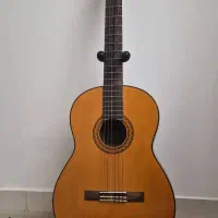 گیتار یاماهاc70