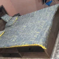 تخت خواب ،رو تختی
