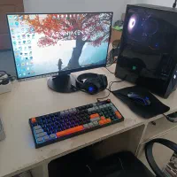 کیس کامل MSI با مانیتور و لوازم