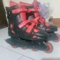 اسکیت سبک سرعتی و بدون لقی چرخ سایز ۴۰ تا ۴۴