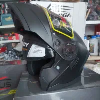 کلاه کاسکت (رادین) لاووس