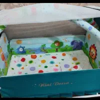 تخت گهواره  کنار تخت مادر هم میشه استفاده کرد