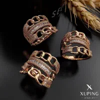 به شدت نمادار و زیباست